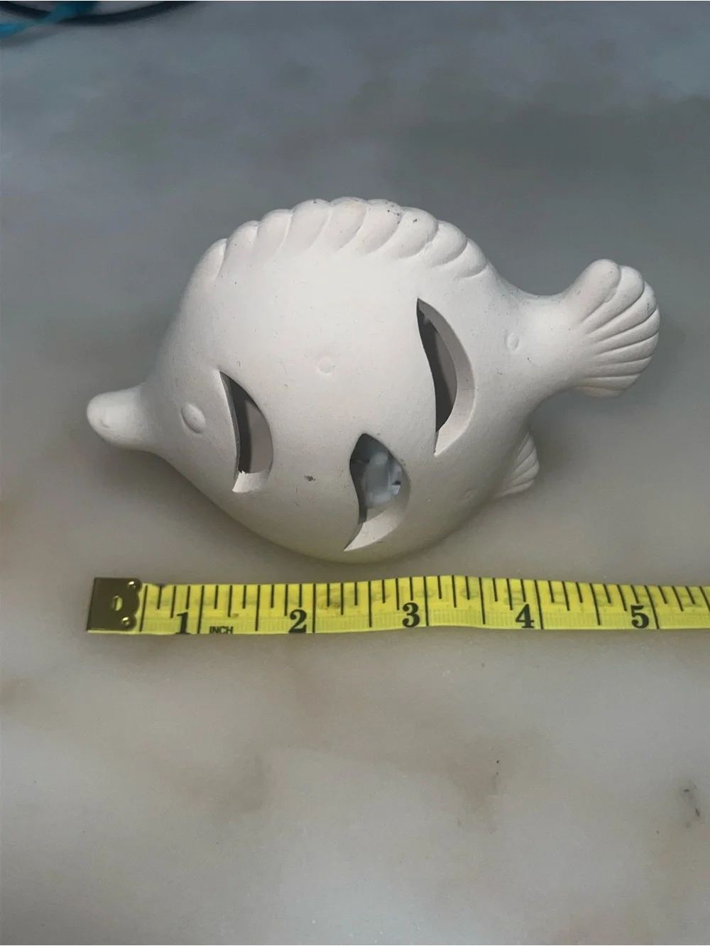 White Ceramic Fish Aquarium Ornament - Decorative Hideaway